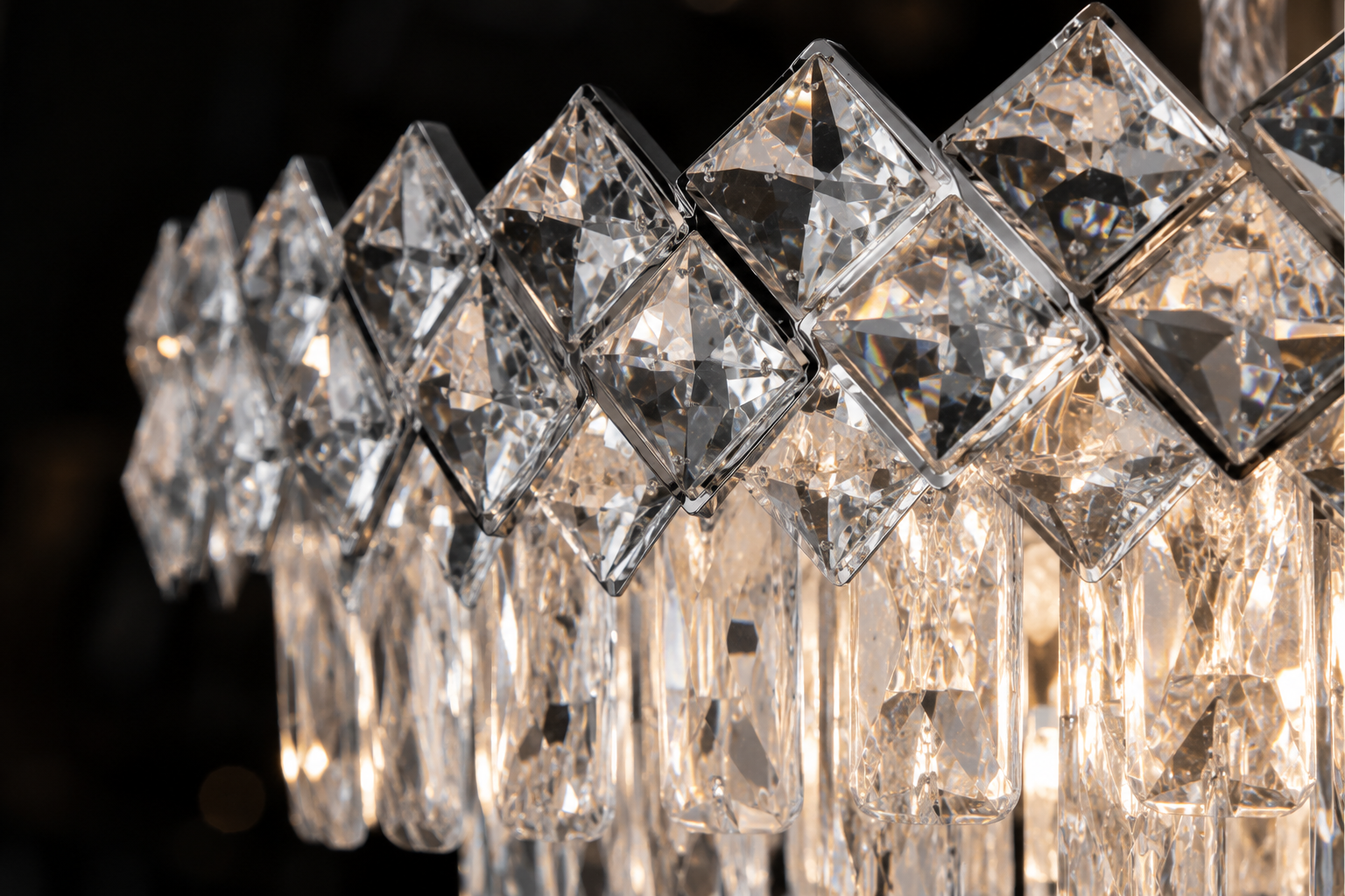CANDELABRU ARGINTIU CU CRISTALE – 8650/500 | Ø50 CM, 7X E27, ELEGANȚĂ ȘI RAFINAMENT