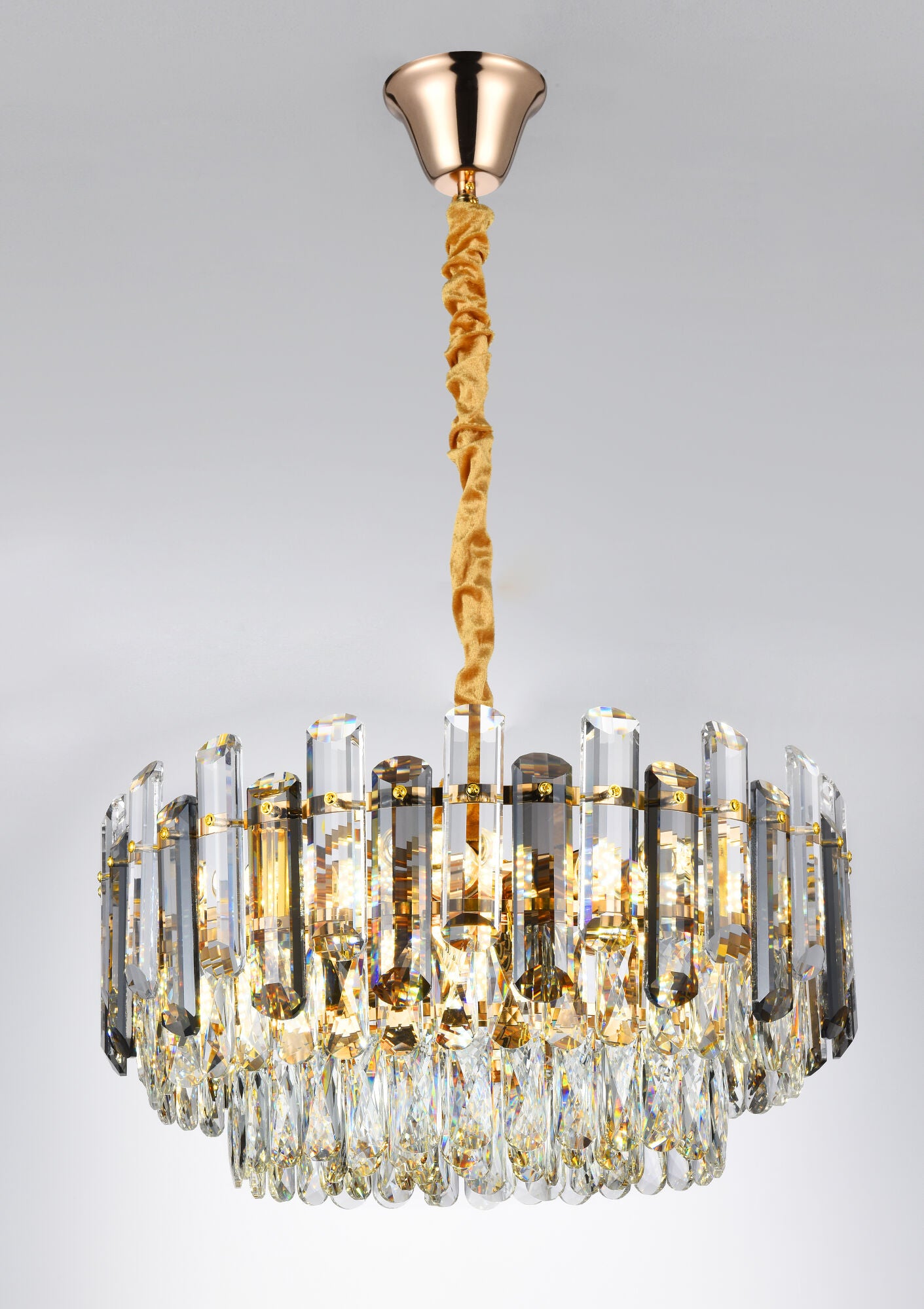 LIVING
BUCATARIE
DORMITOR
HOL