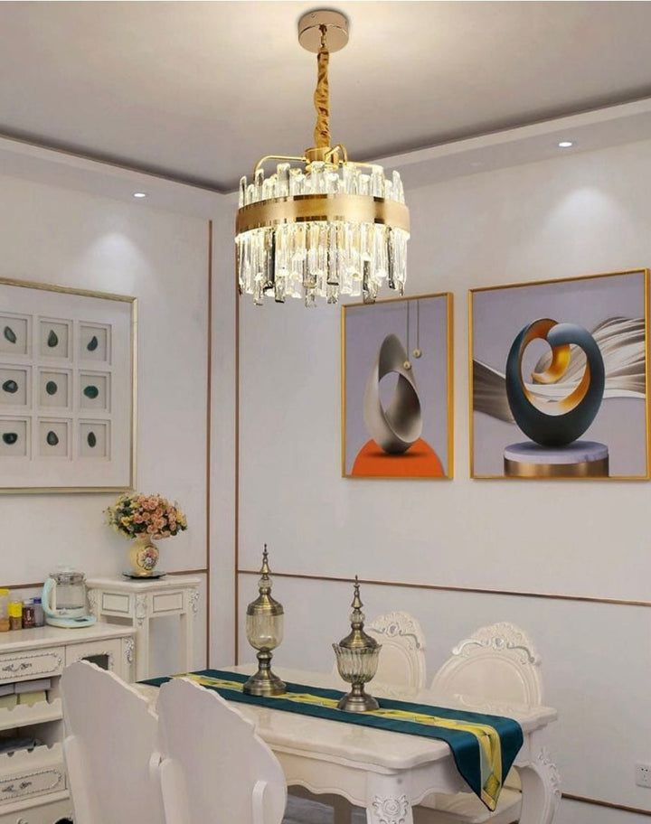 DORMITOR
LIVING
BUCATARIE 
HOL