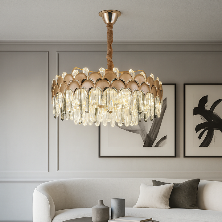 Candelabru Ø580×H285 mm, LED 244W, cristale lungi și structură aurie pentru spații premium