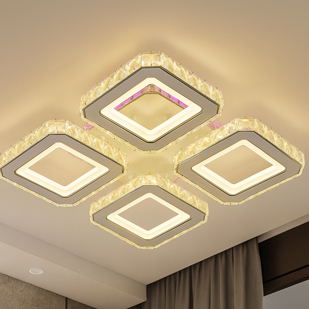 Lustră LED geometrică pătrătă albă și crom cu 4 brațe montată în living