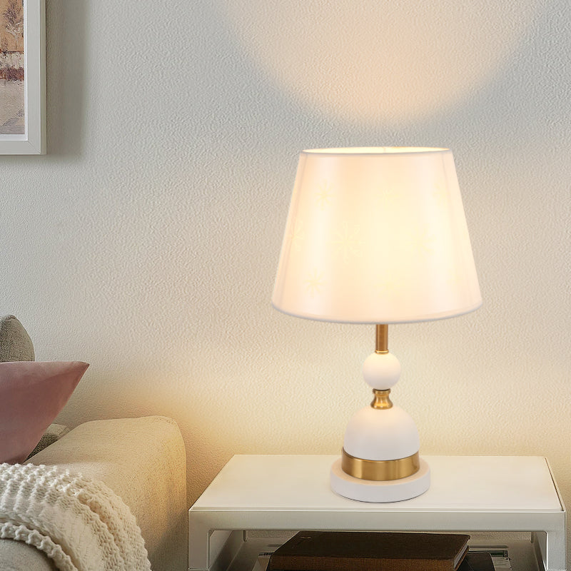 Veioza decorativa 8633, Alb, inaltime 52 cm