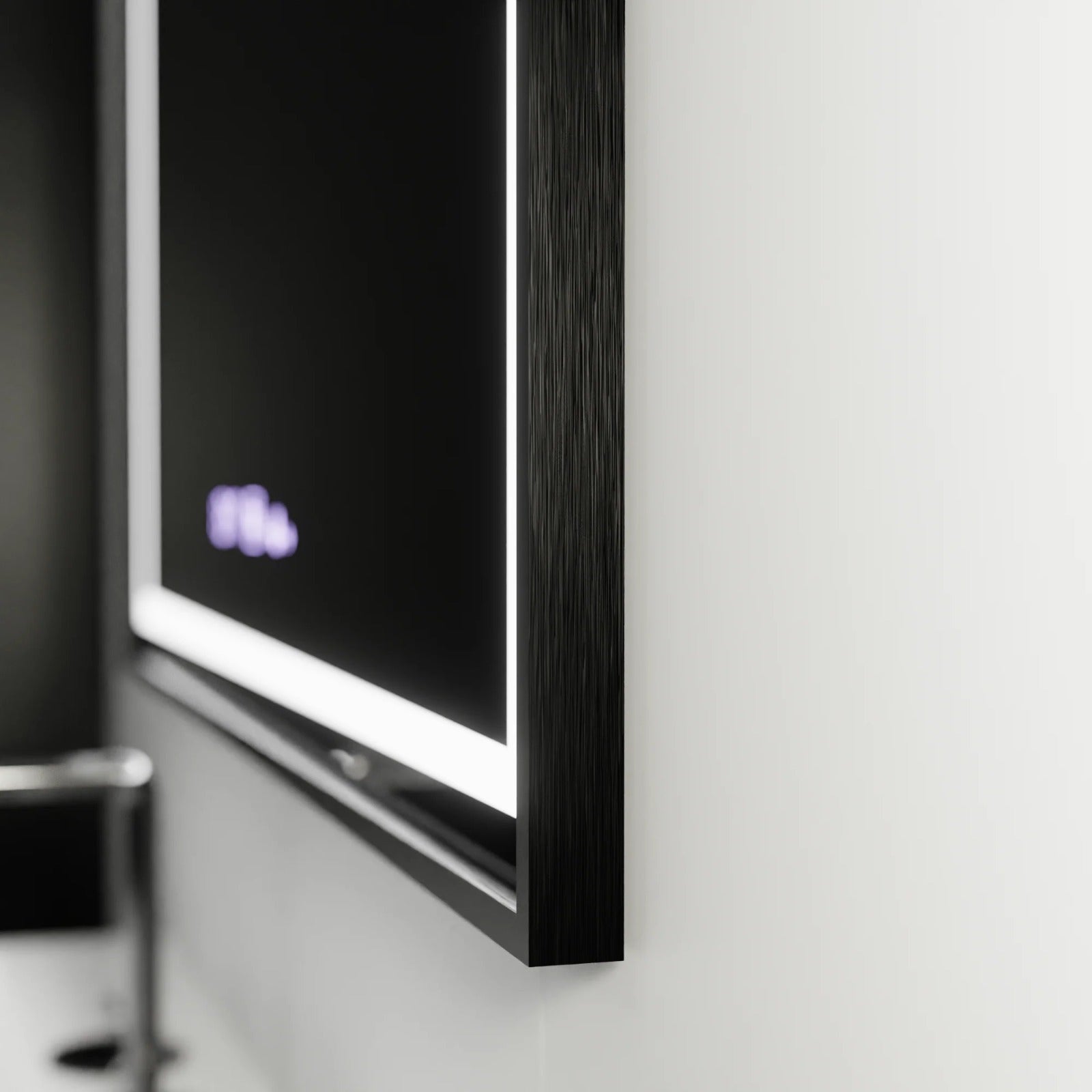 OGLINDĂ LED TOUCH INCANTODORO 80x60 CM CU SISTEM DEZABURIRE – RAMĂ NEAGRĂ | COLECȚIA MARCELLO FUNGHI