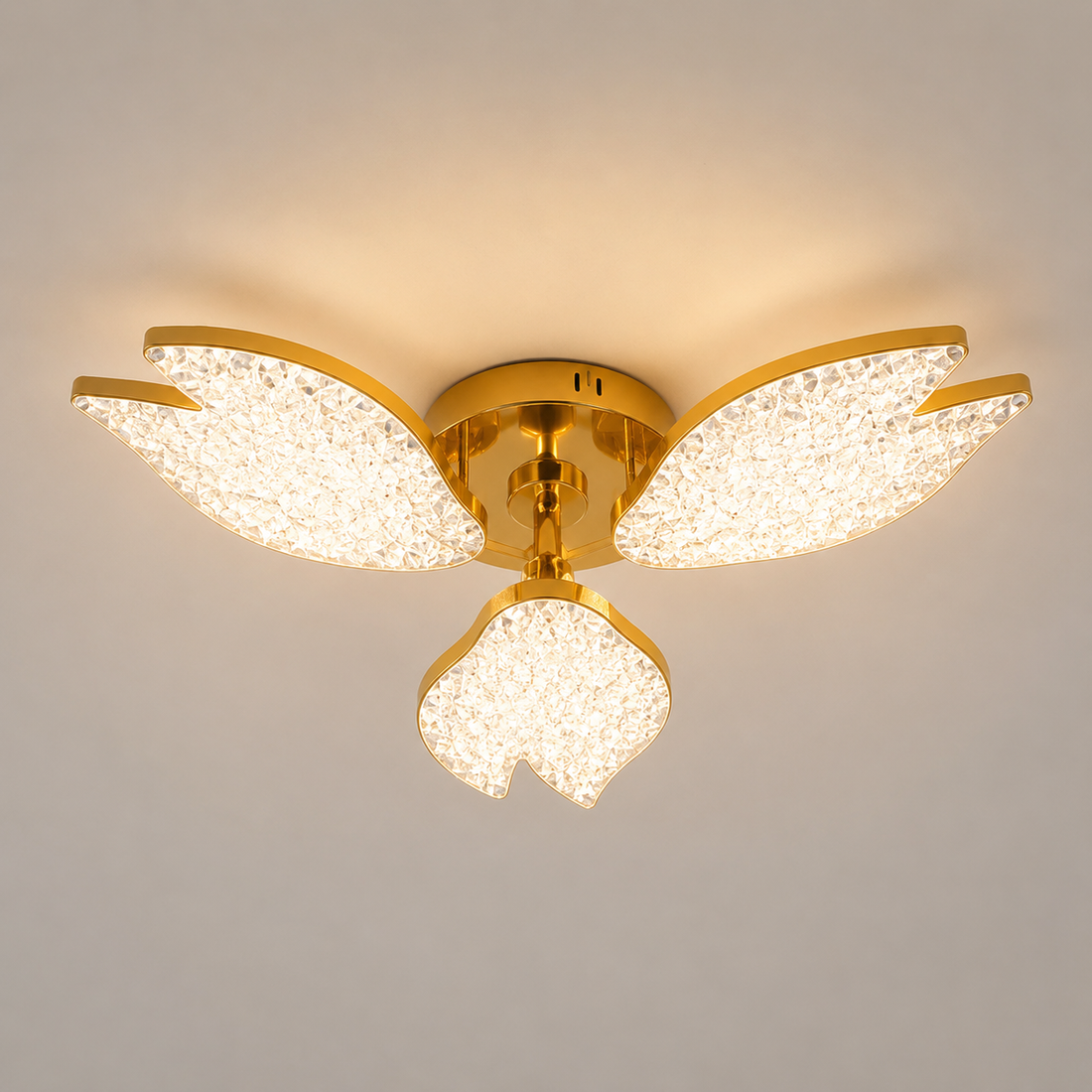 Lustra LED moderna cu 3 aripi acrilice, 60W, dimabilă cu telecomandă, Ø54 cm, model 9141/3 FGD