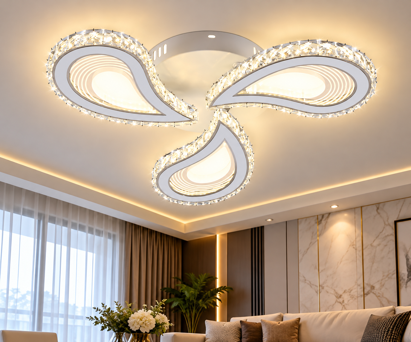Lustră LED 7513/3 – Alb, cu 3 Brațe și Elemente Decorative din Cristal