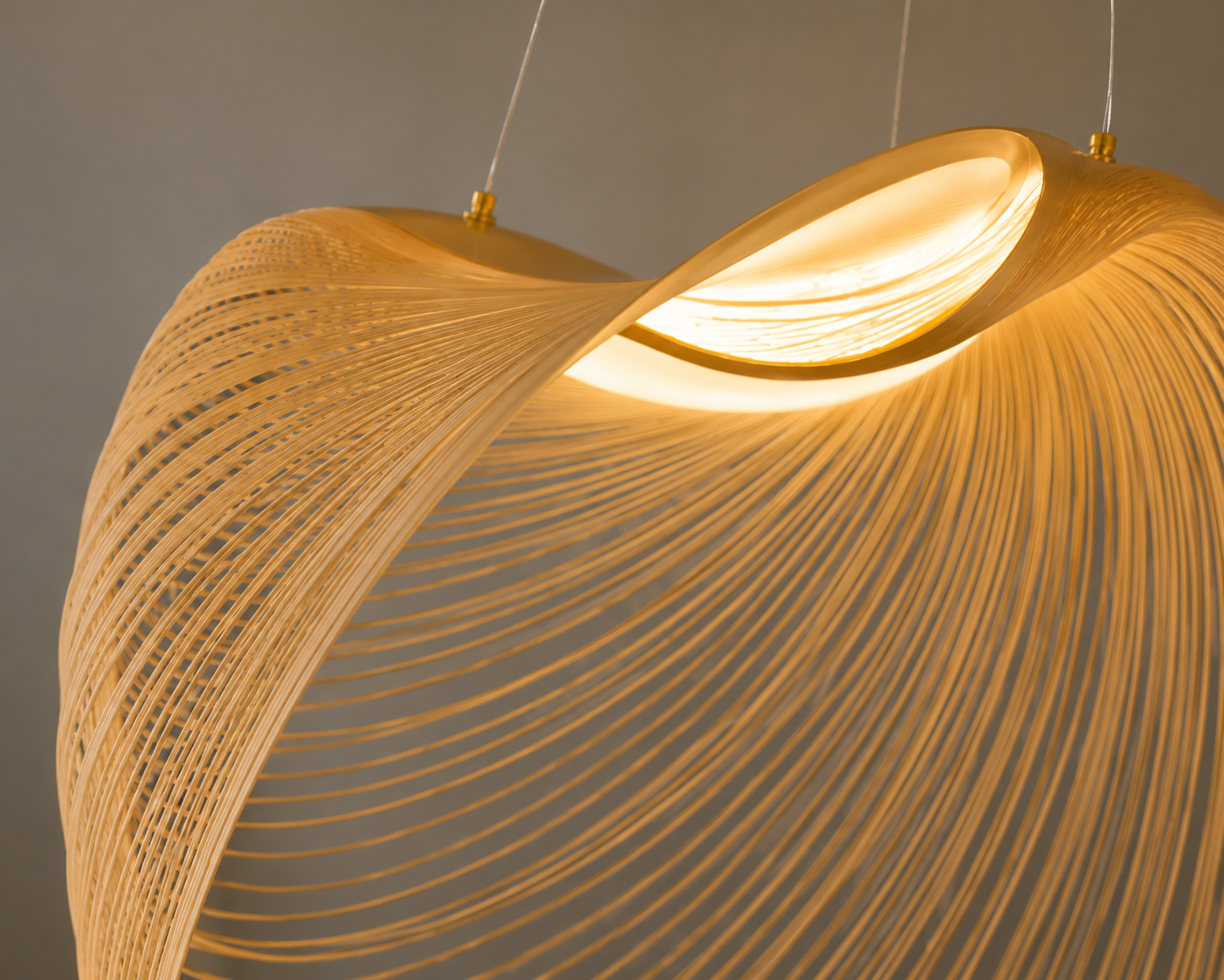 Pendul LED design artistic, formă sculpturală aurie – 9562/800