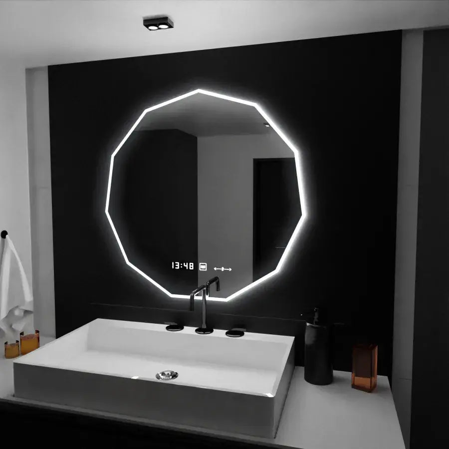 Oglindă LED 70×70 cm cu senzor, dezaburire, ceas digital și afișaj temperatură